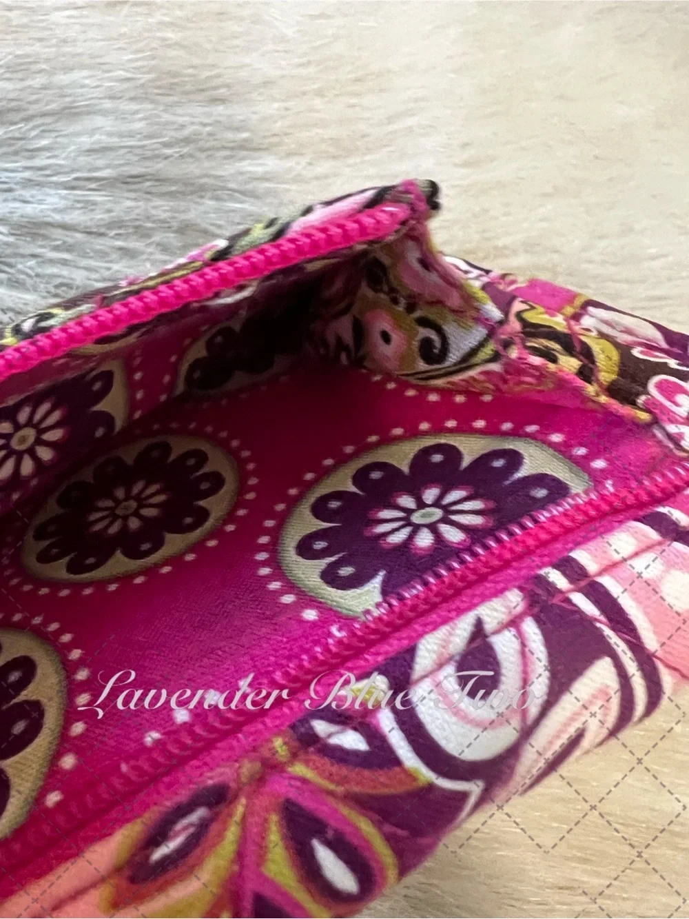 VERA BRADLEY Very Berry Paisley 2010 Trifold Euro Wallet Pink Purple Y2K